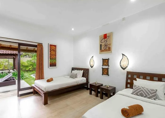 C 4 Bedroom Private Pool & Kitchen Legian * Seminyak (Bali)