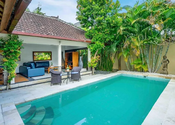 C 4 Bedroom Private Pool & Kitchen Legian * Seminyak (Bali)